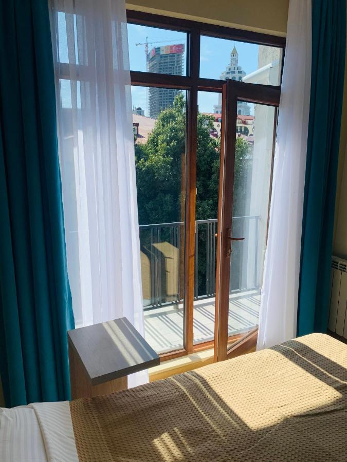 Downtown Batumi Apartment Екстер'єр фото